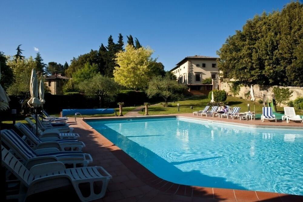 Hotel Villa San Lucchese Poggibonsi Bagian luar foto