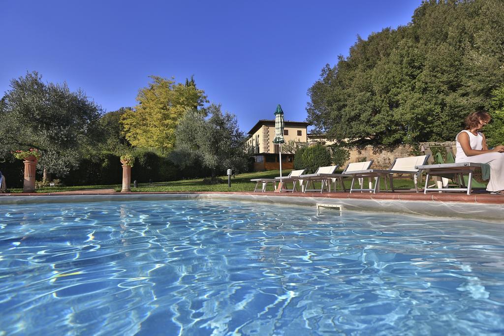 Hotel Villa San Lucchese Poggibonsi Bagian luar foto